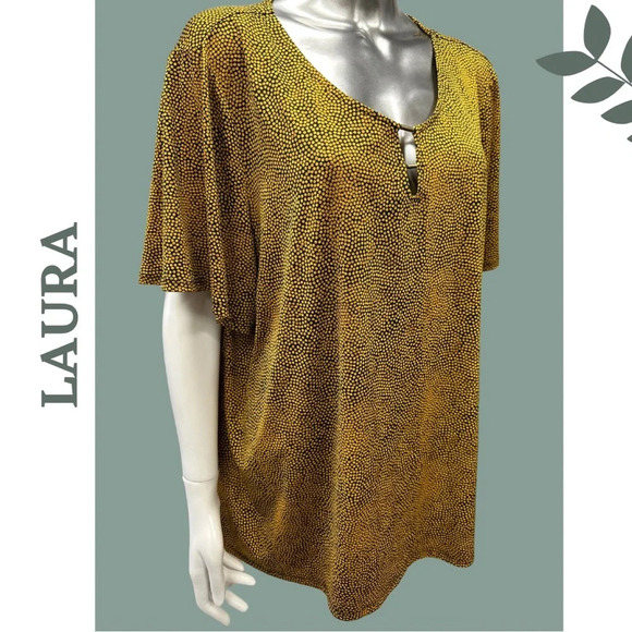 🛍️3/$40 Laura Yellow Black Dot Pattern Short Sleeve
Top Loose Fit Keyhole 2X - Picture 3 of 6